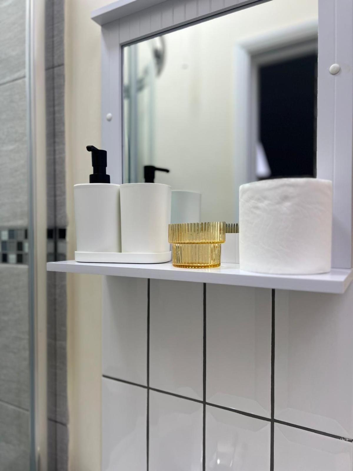 Modern Apartment Free Off Road Parking King Bed Suite 9 Nottingham Zewnętrze zdjęcie